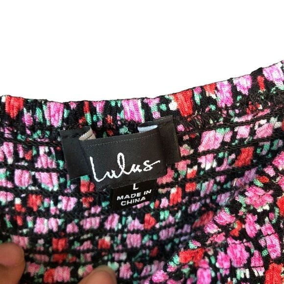 Lulu Women’s FLORAL PRINT MINIDRESS IN BLACK FLORAL PRINT Size L - Picture 4 of 6